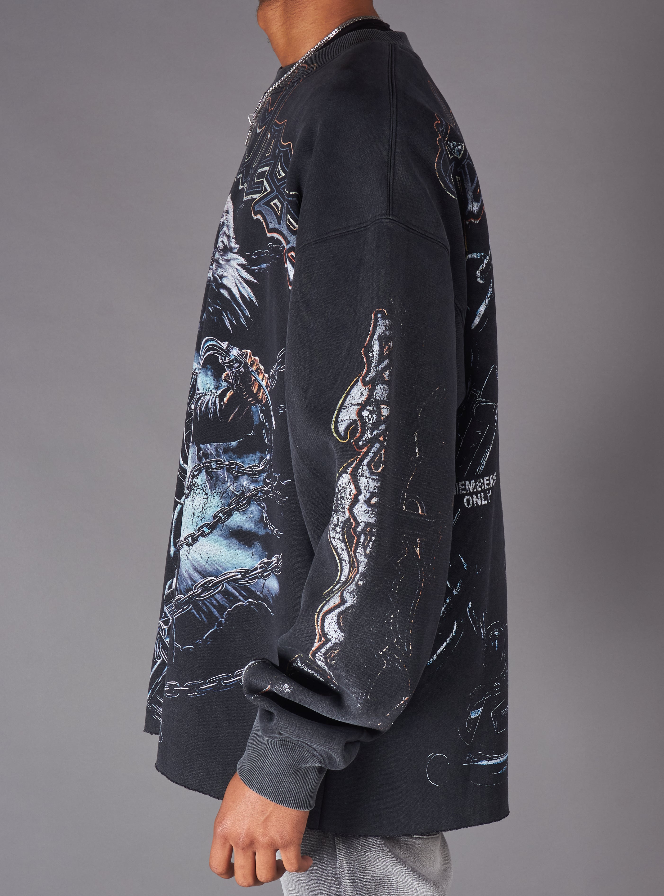 Young Saint Sweatshirt - Aero - Washed Black - 101