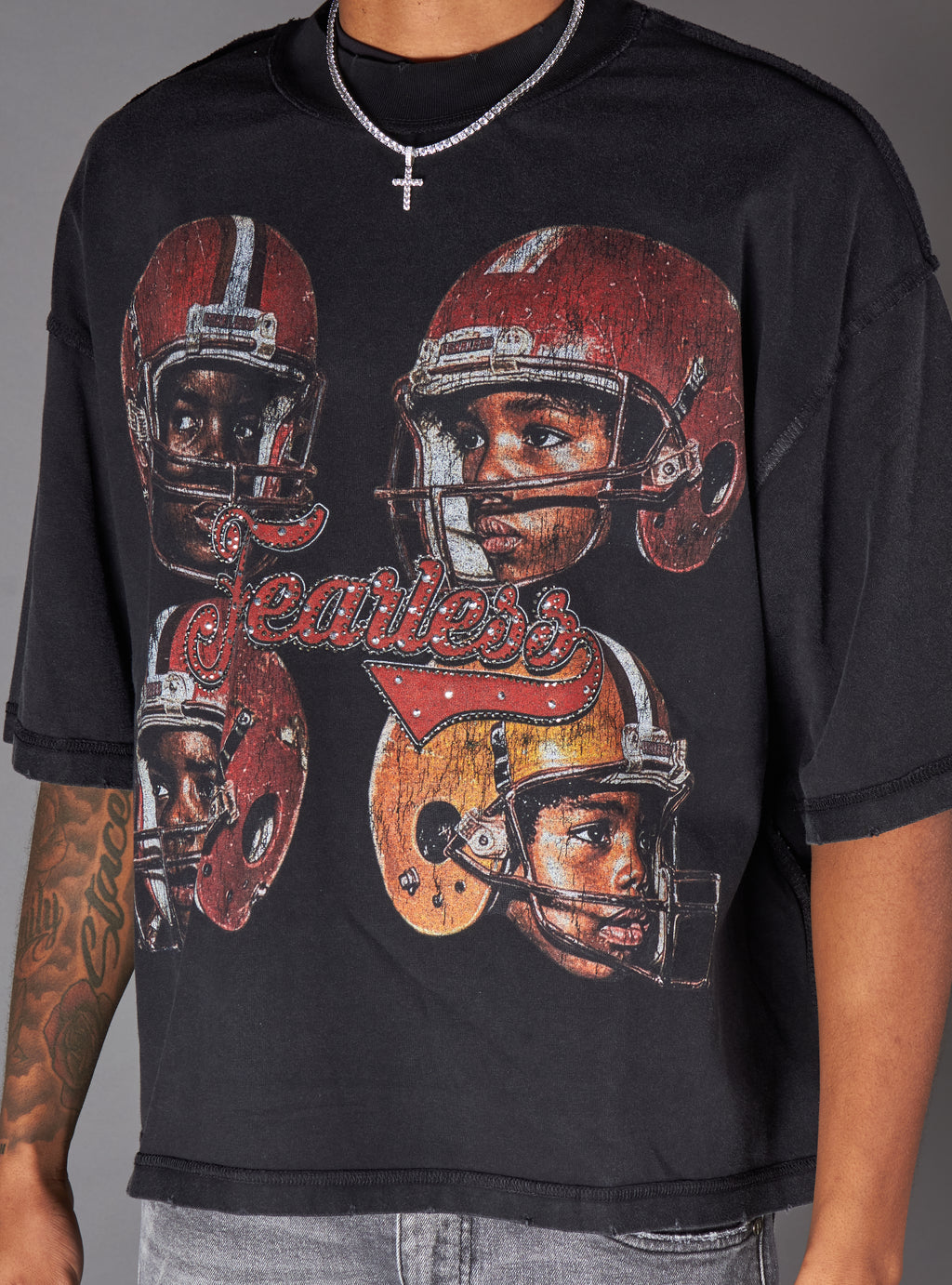 Young Saint T-Shirt - Rift - Black - 302