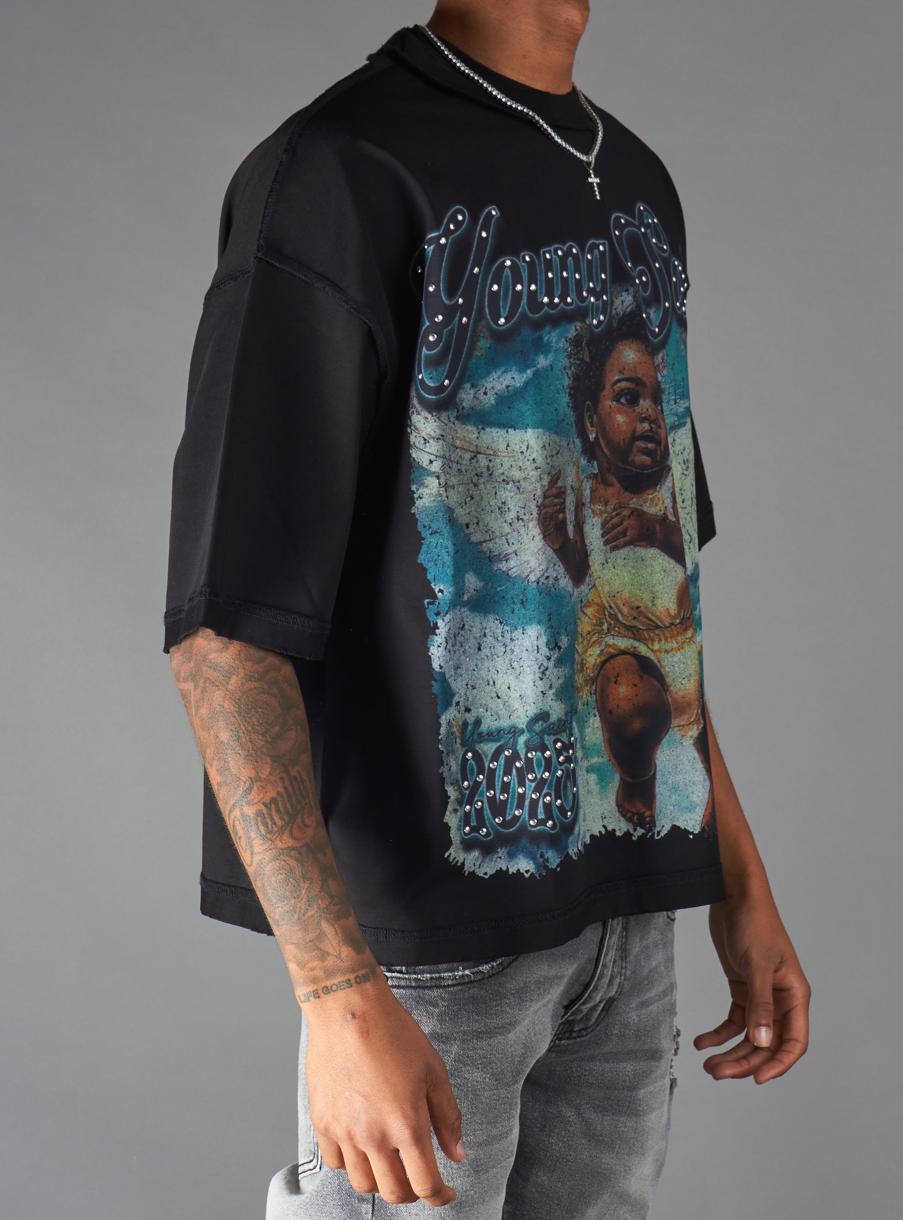 Young Saint T-Shirt - Spire - Black - 112