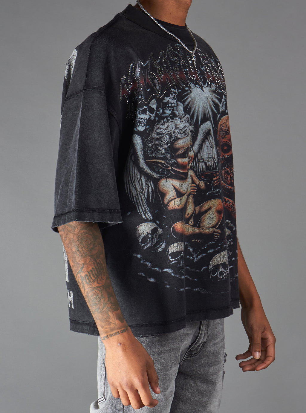 Young Saint T-Shirt - Veil - Black - 523