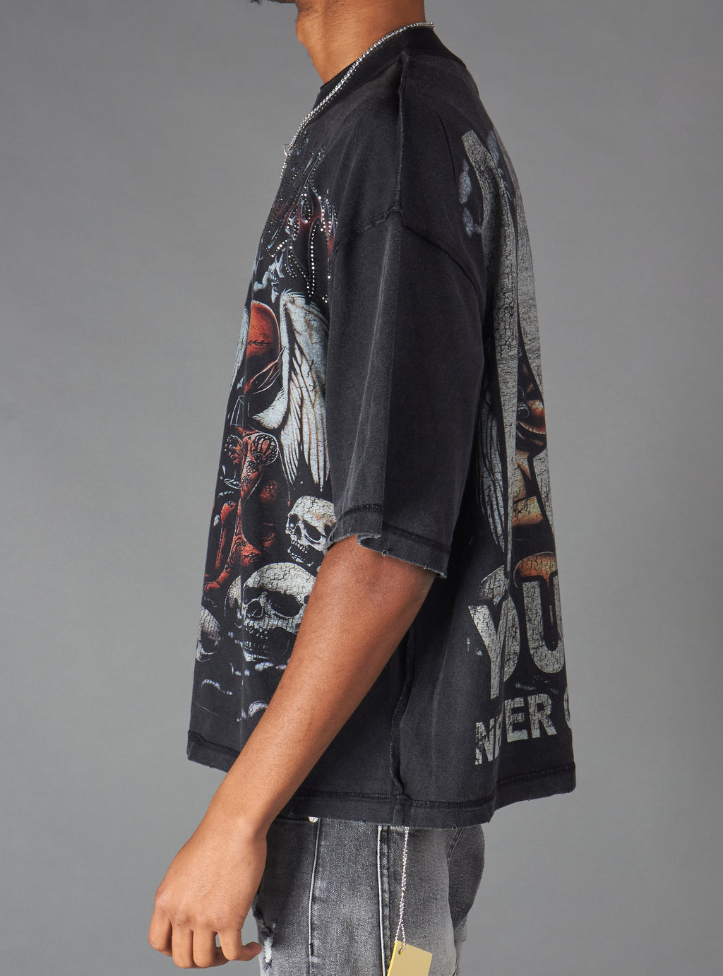 Young Saint T-Shirt - Veil - Black - 523