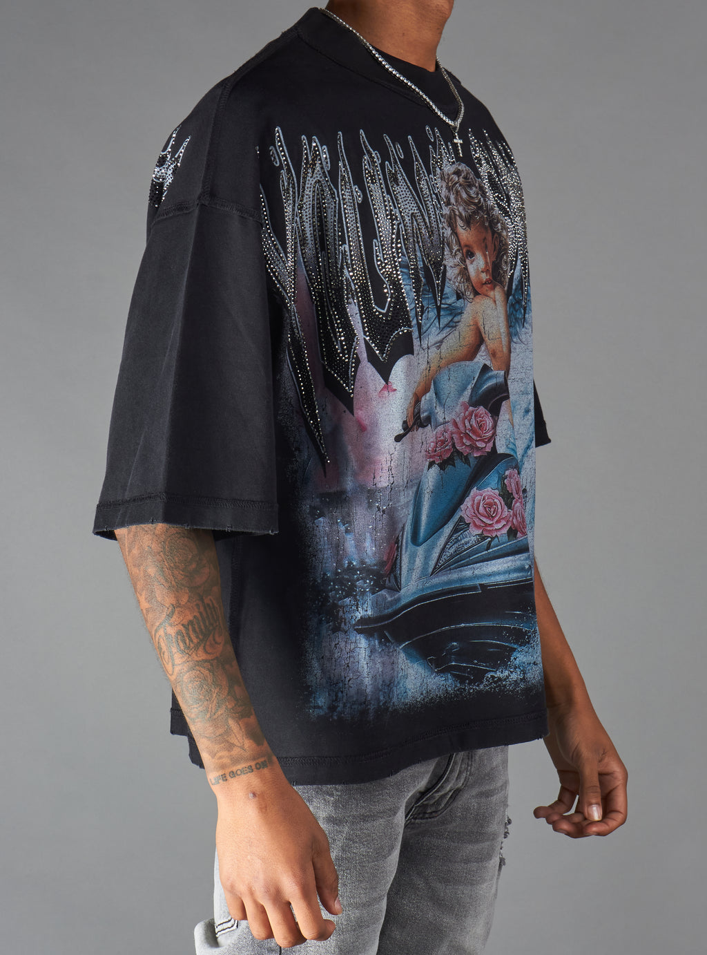 Young Saint T-Shirt - Halo - Black - 204