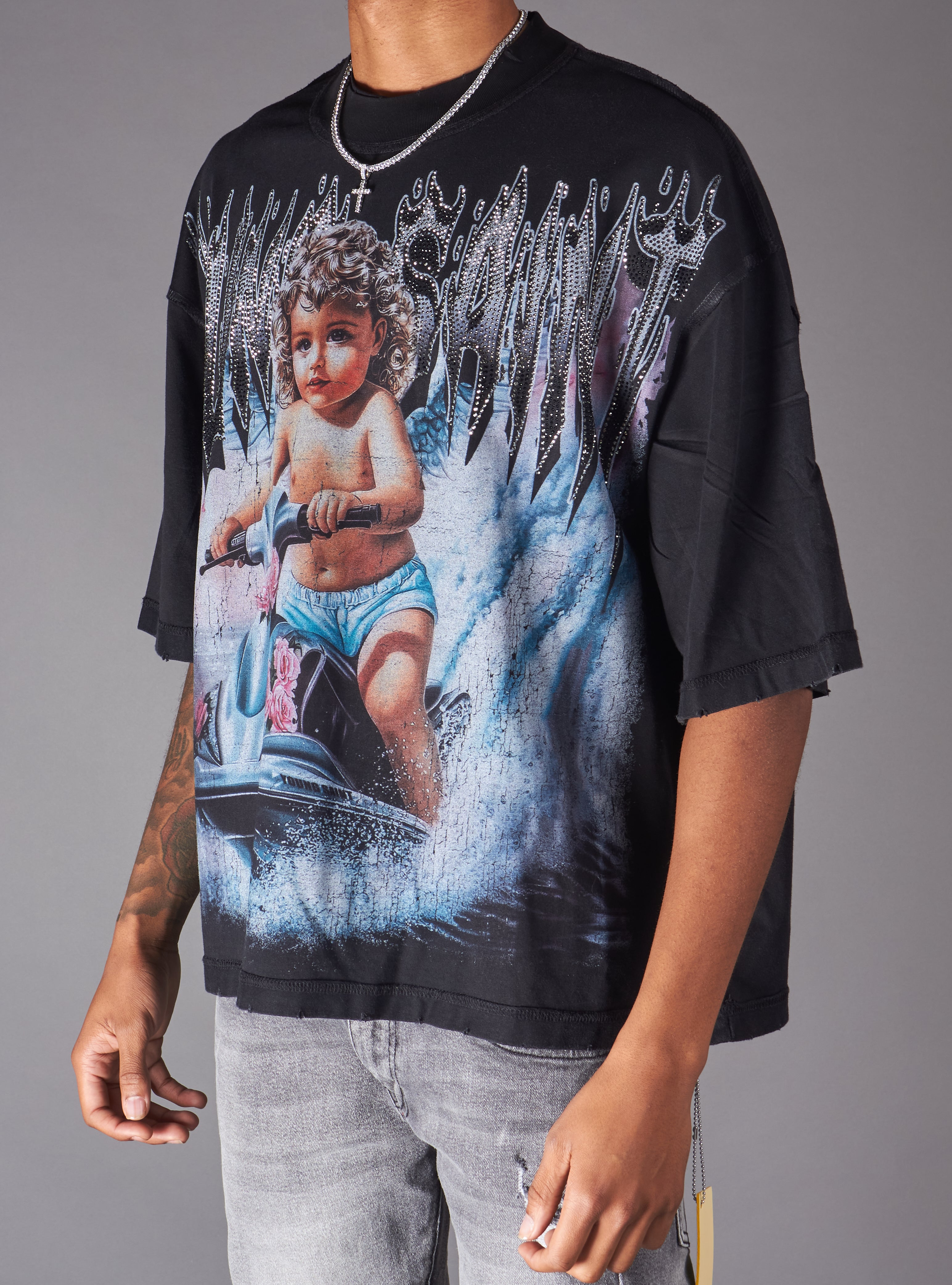 Young Saint T-Shirt - Halo - Black - 204